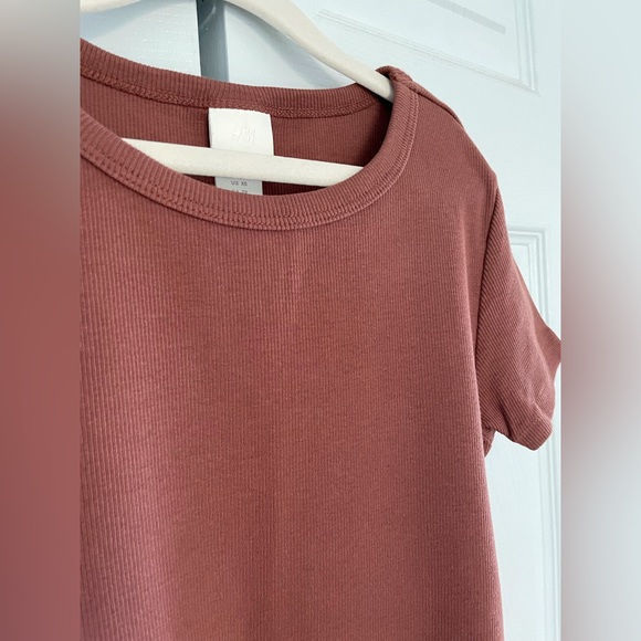 H&M ribbed top - Picture 2 of 4